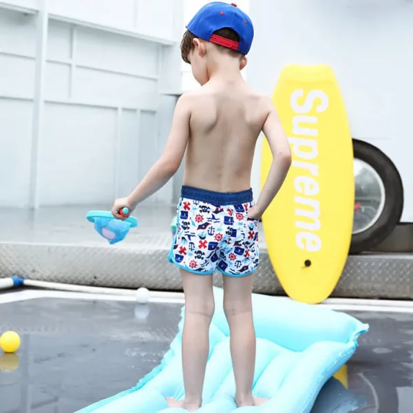 boy board short with cutted waist