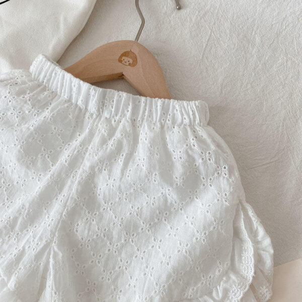 pleated girls' shorts